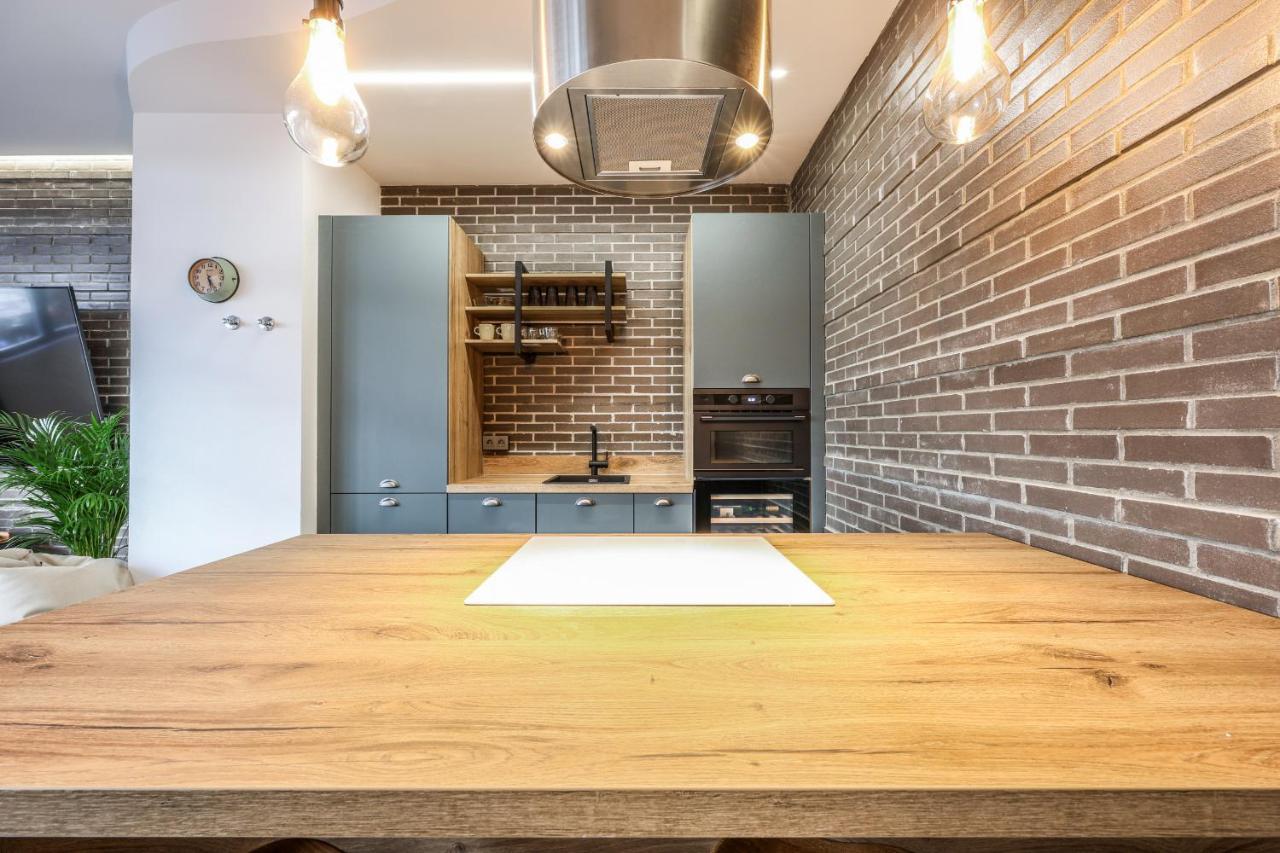 マドリードLoft Reformado Industrialアパートメント エクステリア 写真